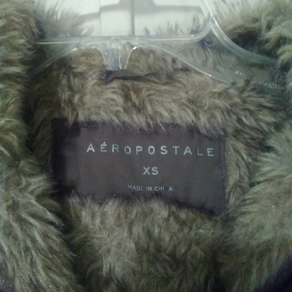 Aeropostale Khaki Green Coat with Faux Fur Hood - Picture 3 of 6